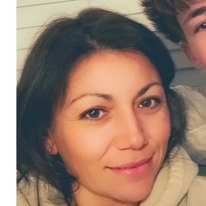Meet your Posher, Kendra
